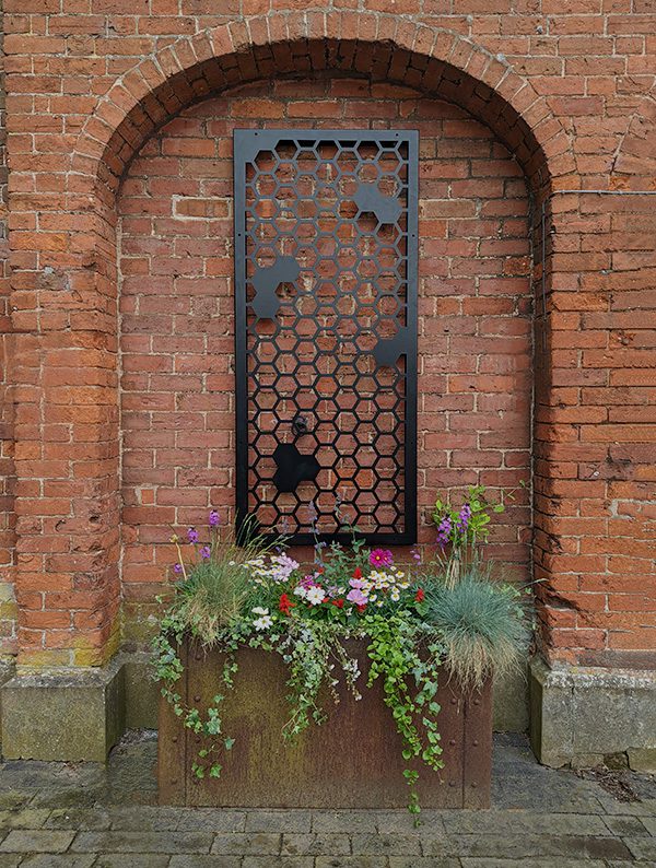 steel trellis planter for fences